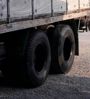 สิบล้อ ฮีโน่ FL18 HO7C 180เพาเดียว ช่วงยาว 6.30ม สภาพดีสวยบางเดิมพร้อมใช้งาน ทะเบียนพร้อมโอน ราคา 490,000บ จ้า