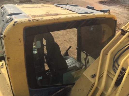ขายรถแบคโฮ KOMATSU PC200-8A เครื่อง 155แรงม้า ปี50 สภาพสวย สนใจโทร 081-970-1072