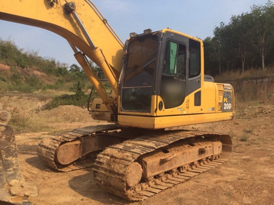 ขายรถแบคโฮ KOMATSU PC200-8A เครื่อง 155แรงม้า ปี50 สภาพสวย สนใจโทร 081-970-1072