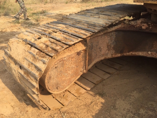 ขายรถแบคโฮ KOMATSU PC200-8A เครื่อง 155แรงม้า ปี50 สภาพสวย สนใจโทร 081-970-1072