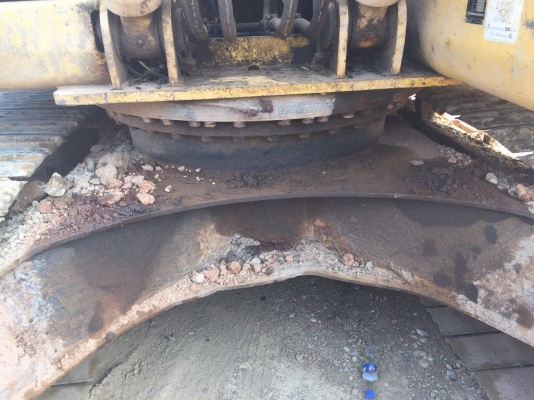 ขายรถแบคโฮ KOMATSU PC200-8A เครื่อง 155แรงม้า ปี50 สภาพสวย สนใจโทร 081-970-1072