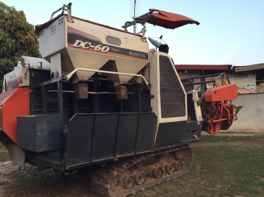 Kubota dc60plus ปี53 เล่มพร้อมโอน 0952295252 มาวันนี้188,000ครับ