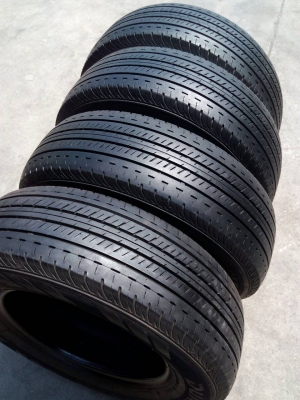 205/70R15 BRIDGESTONE DURAVIS R611 ชุด 4 เส้น tel.081-427-3941 ไอดีไลน์  0814273941