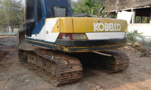 ขายรถแบคโฮ KOBELCO SK120-/// เอกสารอินวอย ระบบไฟเต็ม ช่วงล่างโซ่ใหม่ ราคา 750000