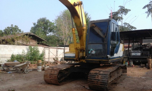 ขายรถแบคโฮ KOBELCO SK120-/// เอกสารอินวอย ระบบไฟเต็ม ช่วงล่างโซ่ใหม่ ราคา 750000