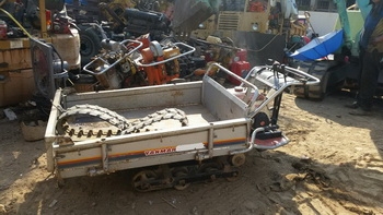 ขาย รถบรรทุกตะขาบ แทรกยาง YANMAR เครื่องติดได้ แทรกขาด 1 ข้าง ตามสภาพครับ ขาย รถบรรทุกตะขาบ แทรกยาง YANMAR เครื่องติดได้ แทรกขาด 1 ข้าง ตามสภาพครับ