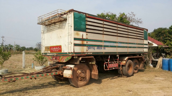 ขออนุญาติขาย ลูกพ่วงสามเพลาแท้อู่ชุ่นชัย มิเนียมปี 49 ถเบียนขาดปี4ปีราคา 380000 สนใจติดต่อ  ช่างดำ  0853224877-0988930465