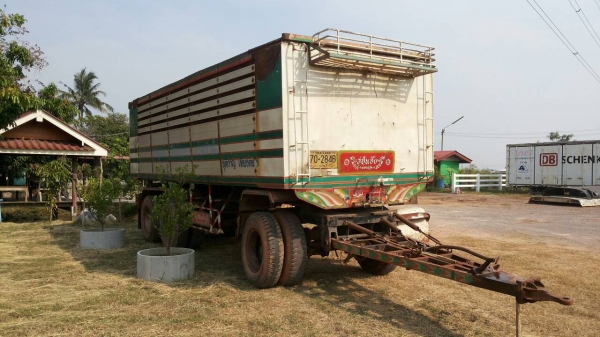 ขออนุญาติขาย ลูกพ่วงสามเพลาแท้อู่ชุ่นชัย มิเนียมปี 49 ถเบียนขาดปี4ปีราคา 380000 สนใจติดต่อ  ช่างดำ  0853224877-0988930465