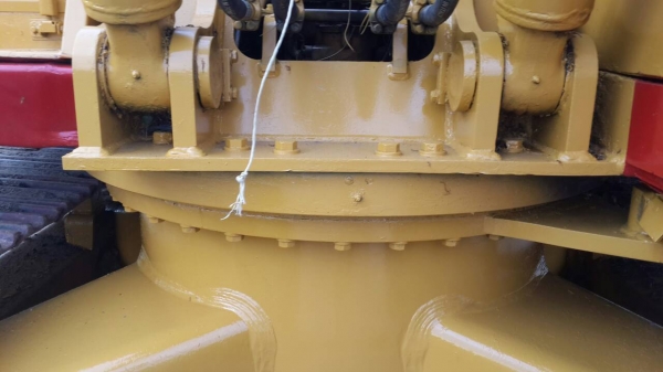 ขาย KOMATSU PC 200-3 คอนโทรลสั่น ช่วงล่างเต็ม ทำงานทั้งวันไม่มีโหลด แอร์เย็น บู้ทและบุ้งกี๋แน่น ของเหลวถ่ายหมดแล้ว ขาย KOMATSU PC 200-3 คอนโทรลสั่น ช่วงล่างเต็ม ทำงานทั้งวันไม่มีโหลด แอร์เย็น บู้ทและบุ้งกี๋แน่น ของเหลวถ่ายหมดแล้ว