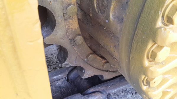 ขาย KOMATSU PC 200-3 คอนโทรลสั่น ช่วงล่างเต็ม ทำงานทั้งวันไม่มีโหลด แอร์เย็น บู้ทและบุ้งกี๋แน่น ของเหลวถ่ายหมดแล้ว ขาย KOMATSU PC 200-3 คอนโทรลสั่น ช่วงล่างเต็ม ทำงานทั้งวันไม่มีโหลด แอร์เย็น บู้ทและบุ้งกี๋แน่น ของเหลวถ่ายหมดแล้ว