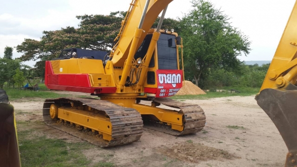 ขาย KOMATSU PC 200-3 คอนโทรลสั่น ช่วงล่างเต็ม ทำงานทั้งวันไม่มีโหลด แอร์เย็น บู้ทและบุ้งกี๋แน่น ของเหลวถ่ายหมดแล้ว ขาย KOMATSU PC 200-3 คอนโทรลสั่น ช่วงล่างเต็ม ทำงานทั้งวันไม่มีโหลด แอร์เย็น บู้ทและบุ้งกี๋แน่น ของเหลวถ่ายหมดแล้ว