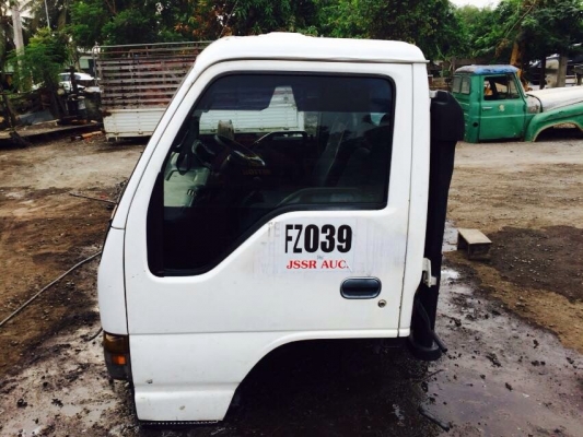 หัวอีซูซุ npr หัวการ์ตูน (หัวกว้าง)