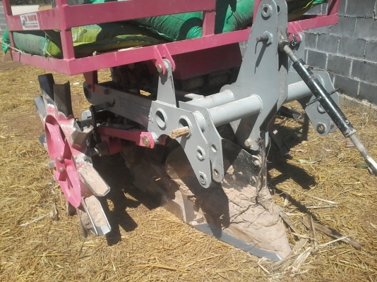 ขายตู้ปลูกอ้อยร่อคู่สวย 30 ซม ใช้งานแค่สองเดือน