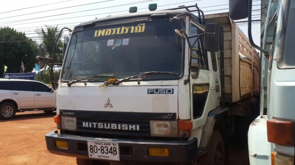 ขายด่วนFUSO FN527MTF6400ไอ้หลงราคาเบา จัดแนนท์ได้โทร0856842587