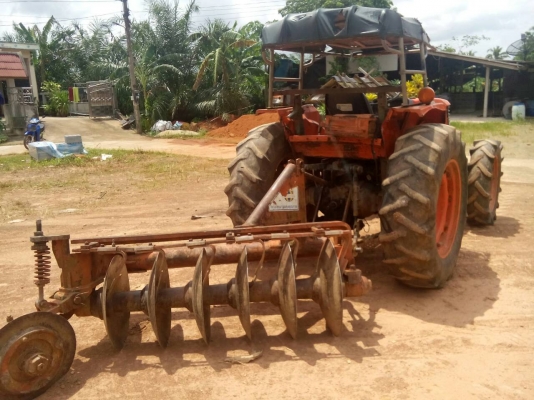 รถไถ KUBOTA  M5000. 2 เพลา. ปี 50.  ( รถทำงาน 3,5xx ชม. )      สนใจติดต่อ  081 - 6079515