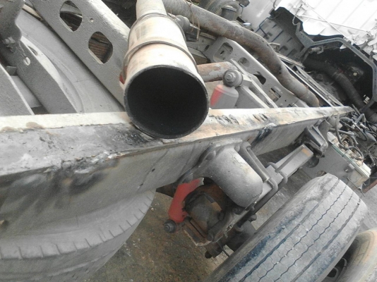 รถฮีโน่ 6 ล้อดั้ม FC4J  140 แรงม้า ปี 44.  ( * ขาย หัว , คัชซี. )     สนใจติดต่อ  081 - 6079515