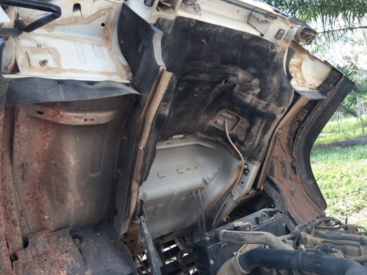 รถอีซูซุ 6 ล้อดั้ม FRR 190 แรงม้า  ปี 55.  ( รถวิ่ง 14x,xxx กม. )     สนใจติดต่อ  081 - 6079515