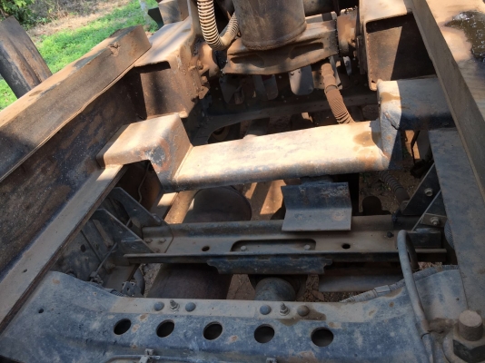 รถอีซูซุ 6 ล้อดั้ม FRR 190 แรงม้า  ปี 55.  ( รถวิ่ง 14x,xxx กม. )     สนใจติดต่อ  081 - 6079515