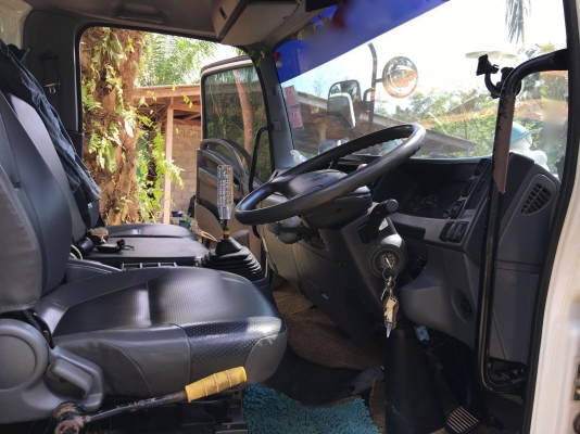 รถอีซูซุ 6 ล้อดั้ม FRR 190 แรงม้า  ปี 55.  ( รถวิ่ง 14x,xxx กม. )     สนใจติดต่อ  081 - 6079515