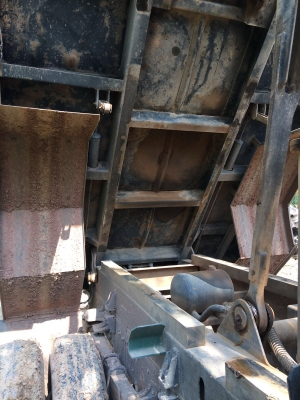 รถอีซูซุ 6 ล้อดั้ม FRR 190 แรงม้า  ปี 55.  ( รถวิ่ง 14x,xxx กม. )     สนใจติดต่อ  081 - 6079515