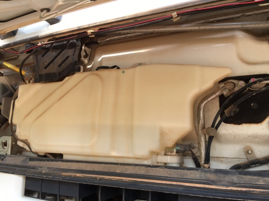 รถอีซูซุ 6 ล้อดั้ม FRR 190 แรงม้า  ปี 55.  ( รถวิ่ง 14x,xxx กม. )     สนใจติดต่อ  081 - 6079515