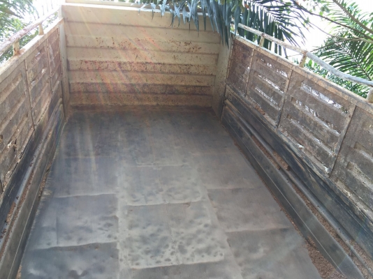 รถอีซูซุ 6 ล้อดั้ม FRR 190 แรงม้า  ปี 55.  ( รถวิ่ง 14x,xxx กม. )     สนใจติดต่อ  081 - 6079515