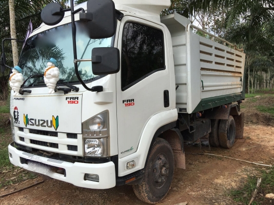รถอีซูซุ 6 ล้อดั้ม FRR 190 แรงม้า  ปี 55.  ( รถวิ่ง 14x,xxx กม. )     สนใจติดต่อ  081 - 6079515