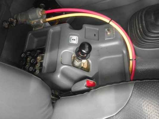 ขายรถบรรทุก 10 ล้อดัมพ์ ISUZU DECA 360 แรงม้าปี 2556 มีระบบลากพ่วง ราคา 2550000 ขายรถบรรทุก 10 ล้อดัมพ์ ISUZU DECA 360 แรงม้าปี 2556 มีระบบลากพ่วง ราคา 2550000