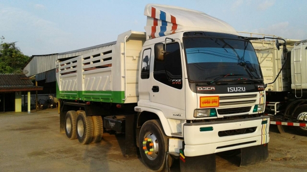 ขายรถบรรทุก 10 ล้อดัมพ์ ISUZU DECA 270 แรงม้าปี 2549 ไม่มีระบบลากพ่วง ราคา 1750000