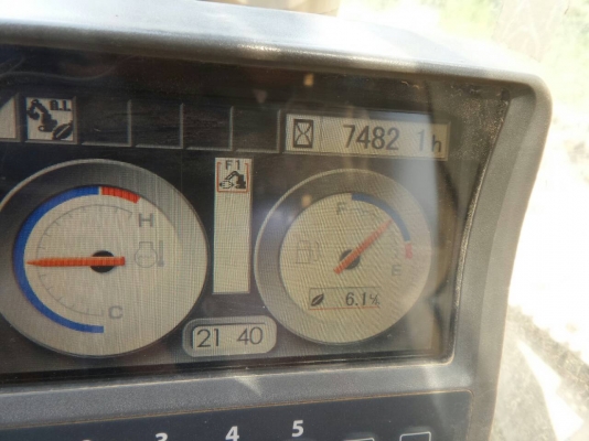 ขายรถแบคโฮ HITACHI ZX330LC-3 เอกสารใบแจ้งจำหน่าย 7482 ชม.ราคา 2600000