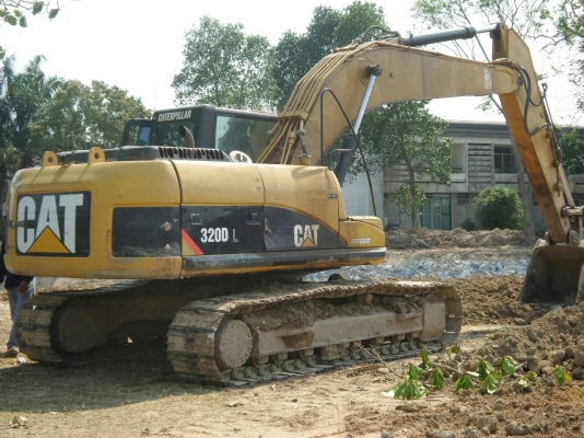 ขายรถแบคโฮ CAT 320 DL เอกสารใบแจ้งจำหน่าย 7471 ชม.รถ JAPAN ราคา 1800000