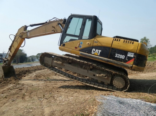 ขายรถแบคโฮ CAT 320 DL เอกสารใบแจ้งจำหน่าย 7471 ชม.รถ JAPAN ราคา 1800000