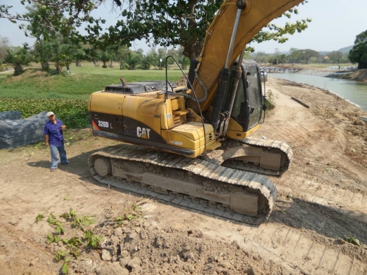 ขายรถแบคโฮ CAT 320 DL เอกสารใบแจ้งจำหน่าย 7471 ชม.รถ JAPAN ราคา 1800000