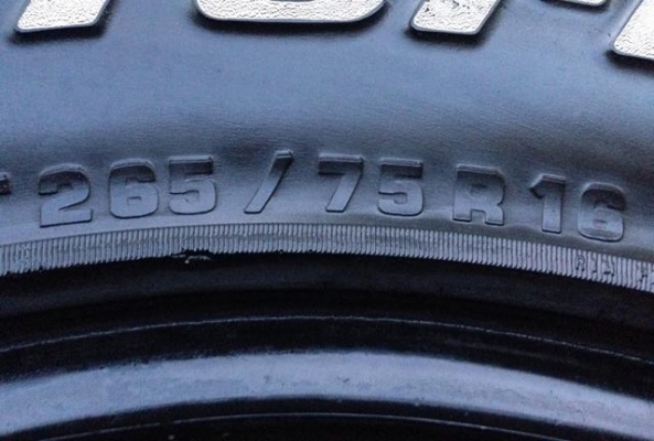 ยาง All BF goodrich 265 75 16 พร้อมใช้งาน ราคาไม่แพง