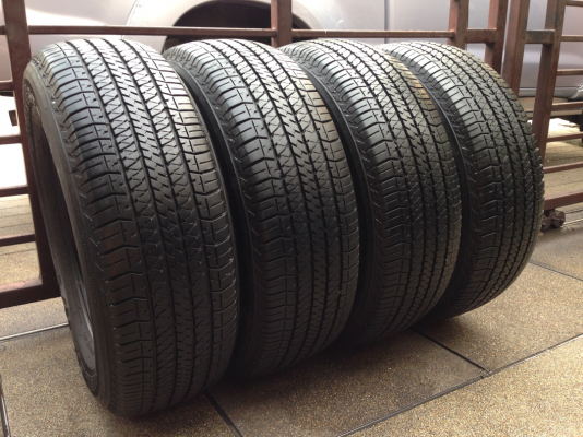 ยาง Bridgestone 265 65 17 ปี14 ดอกเต็ม ใช้กันยาว ราคาไม่แพง