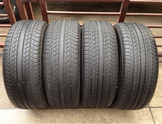 ยาง Deestone 265 60 18 ปี13 ดอกเต็ม ไม่มีปะ ใช้กันยาว ราคาไม่แพง