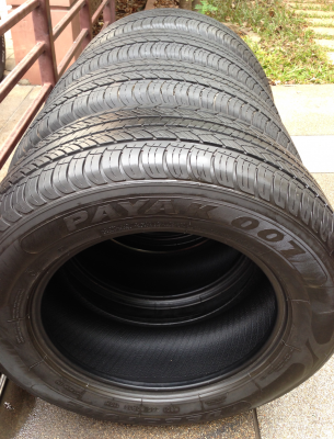 ยาง Deestone 265 60 18 ปี13 ดอกเต็ม ไม่มีปะ ใช้กันยาว ราคาไม่แพง