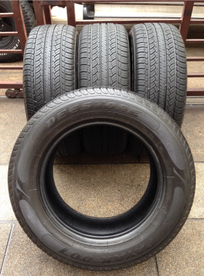 ยาง Deestone 265 60 18 ปี13 ดอกเต็ม ไม่มีปะ ใช้กันยาว ราคาไม่แพง