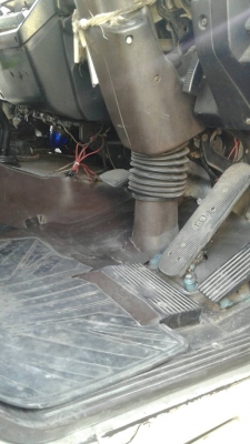 ขาย 695,000บ สิบล้อ มิตซู ไอ้หลง FN527 TF 220โบว์ 2เพา เกียร์10สปีส พื้นเรียบ ยาว6.30ม สภาพดีสวยพร้อมใช้งาน ทะเบียนพร้อนโอน ราคา 695,000บ ครับๆ ขาย 695,000บ สิบล้อ มิตซู ไอ้หลง FN527 TF 220โบว์ 2เพา เกียร์10สปีส พื้นเรียบ ยาว6.30ม สภาพดีสวยพร้อมใช้งาน ทะเบียนพร้อนโอน ราคา 695,000บ ครับๆ