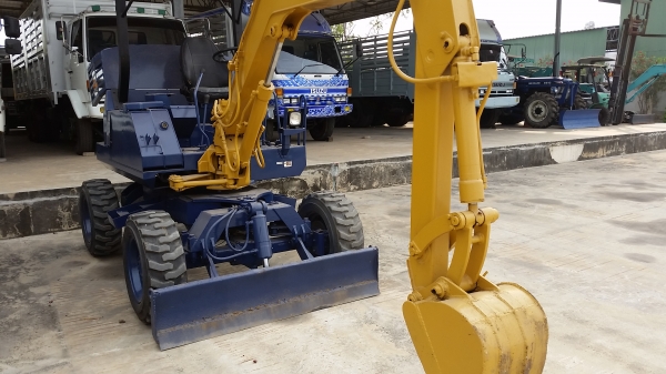 ขายเครื่องจักรกลหนัก