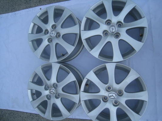 ขายล้อแม็ก Mazda 2 15"x6" 4รู100 et 45 (081-3747940)