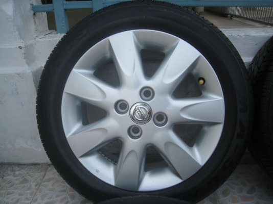 ขายล้อแม็กเดิม nissan march 15"x5.5" 4/100 et50 +ยางปี12(081-3747940 )