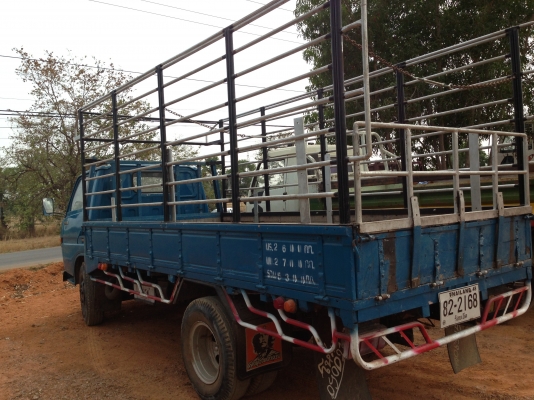 TOYOTA DYNA BU30 - 85 HP 2C กระบะคอกเหล็กยาว 4.30 เมตร สภาพสวยใหม่ทั้งคัน เครื่องแห้งแรงดี หัวบางเดิมๆไม่มีผุ ช่วงล่างคัชซีสวยมากไม่มีดาม ยางสภาพดี 6 เส้นประมาณ 70\% เอกสารทะเบียนชุดโอนครบพร้อมไม่มีขาด ราคาต่อรองได้ครับ TOYOTA DYNA BU30 - 85 HP 2C กระบะคอกเหล็กยาว 4.30 เมตร สภาพสวยใหม่ทั้งคัน เครื่องแห้งแรงดี หัวบางเดิมๆไม่มีผุ ช่วงล่างคัชซีสวยมากไม่มีดาม ยางสภาพดี 6 เส้นประมาณ 70\% เอกสารทะเบียนชุดโอนครบพร้อมไม่มีขาด ราคาต่อรองได้ครับ