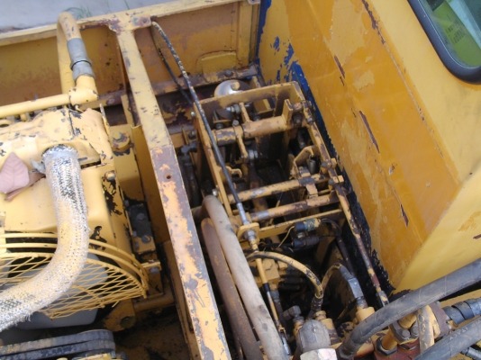 รถขุด โคมัสสุ  pc-150-3