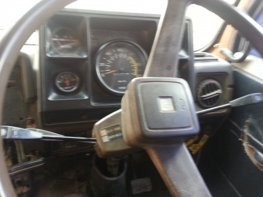 ขายISUZU 6 ล้อดั๊ม วางหัวJCM เครื่อง165 แรง