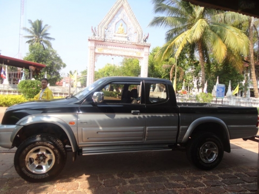 STRADA CAB โฟวีล 2.8 ปี43 เพาเวอร์ ไฟฟ้า พร้อมแลนมิเตอร์