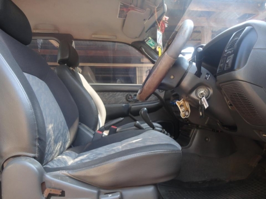 STRADA CAB โฟวีล 2.8 ปี43 เพาเวอร์ ไฟฟ้า พร้อมแลนมิเตอร์