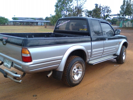 STRADA CAB โฟวีล 2.8 ปี43 เพาเวอร์ ไฟฟ้า พร้อมแลนมิเตอร์