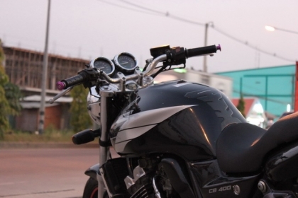 ......ขาย CB400 ปี93 อินวอยล์สรรพสามิต เครื่องดี ท่อแต่ง