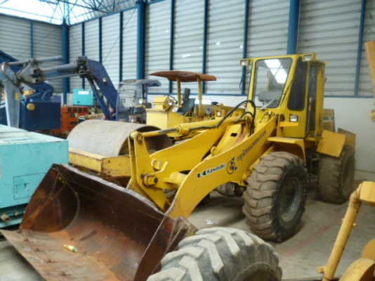 ขายถูกสุดๆ รถตัก KAWAZAKI รุ่น 60ZIV-2 ราคาไม่ถึงล้านแน่นอน  สนใจติดต่อเจี๊ยบเลยค่ะ  087-3310254  ค่ะ